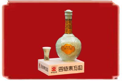 遵义烟酒回收四特酒.jpg